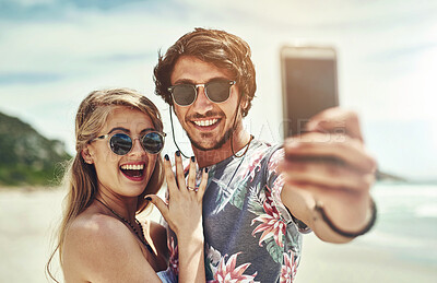 Buy stock photo Happy, couple and selfie for marriage with engagement ring in hug on romantic, travel and vacation. Man, woman and embrace for proposal, union or companionship for wedding at beach or seaside in Bali