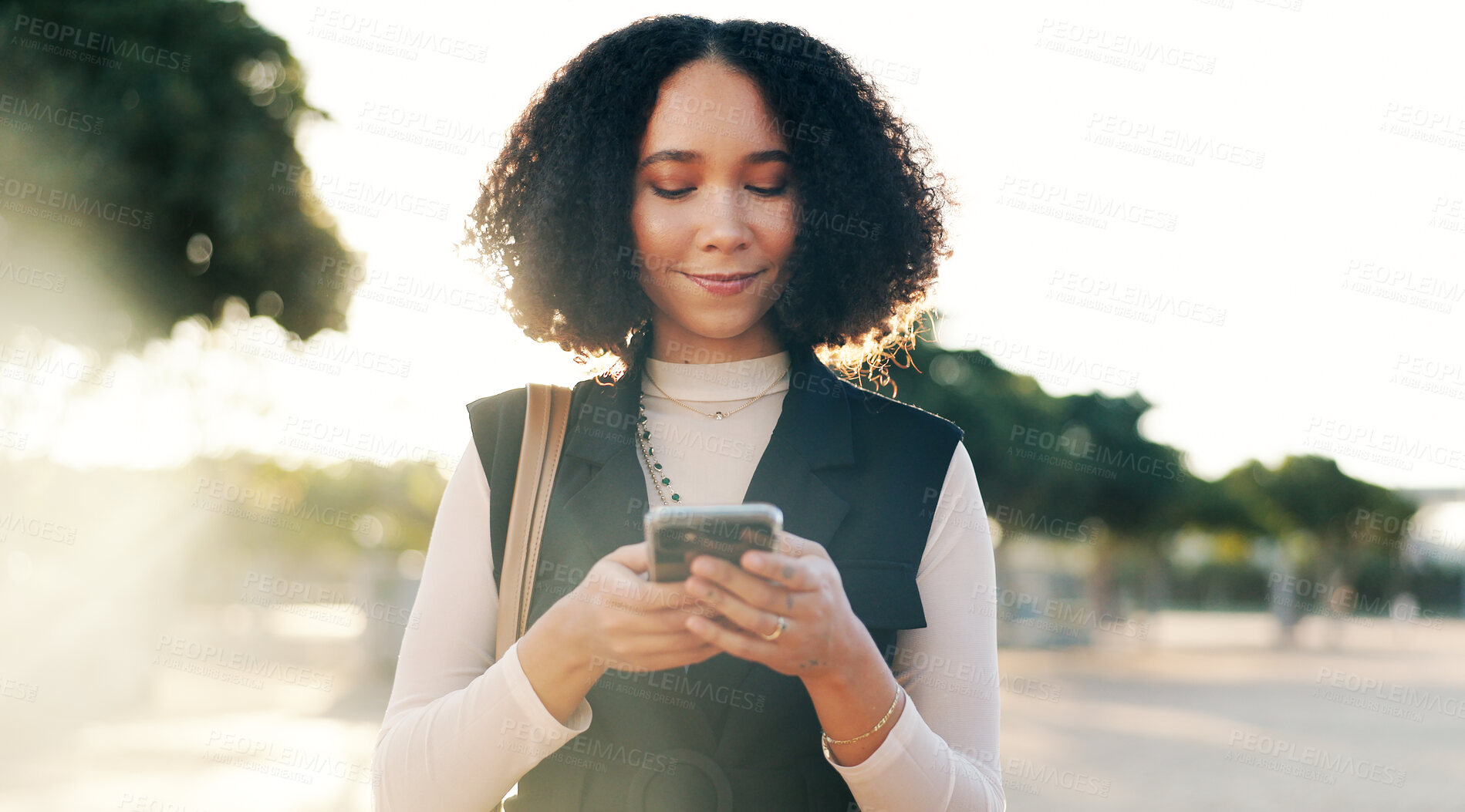 Buy stock photo Outdoor, thinking and business woman with smartphone for chat, social media or track location of taxi. After work, female journalist and cellphone for typing, networking and text message with smile