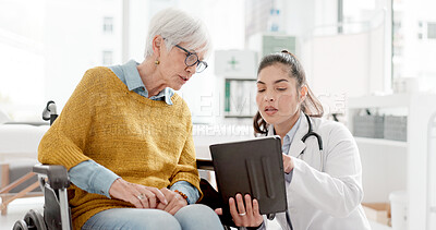 Tablet, results or doctor with old woman In wheelchair or consultation for healthcare in hospital clinic. Technology, appointment or medical worker talking to an elderly person with a disability