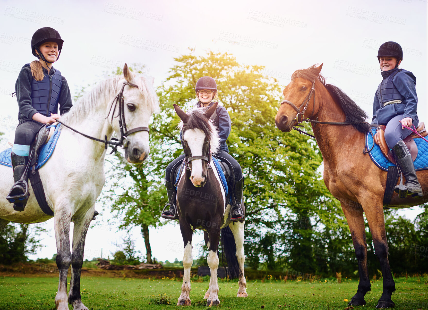 Buy stock photo Equestrian girls, friends and horse in portrait, smile and outdoor for hobby, fun and bonding for show. Teen jockey, animal and happy with countryside, farm and ranch riding together for care