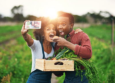 Buy stock photo Man, woman and phone screen with smile for farming, profile picture for social media or startup blog. Black people, mobile and agro business for green environment, sustainable entrepreneur with food