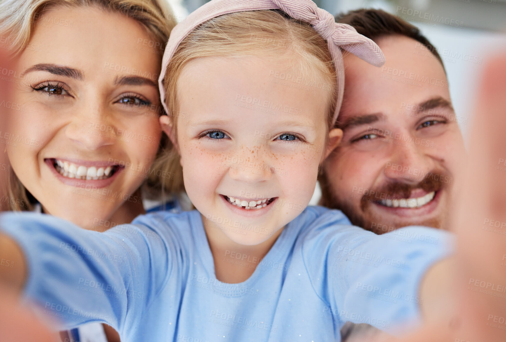 Buy stock photo Selfie, family and daughter with smile, home and profile picture of happy parents, love and bonding.  House, man and woman with memory to share with girl, joy and photography of kid with mom and dad