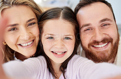 Buy stock photo Selfie, family and face of girl, home and profile picture of happy parents, smile and bonding.  House, man and woman with memory of love with girl, joy and photography of kid with mom and dad