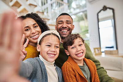 Buy stock photo Selfie, happy family and portrait in house with childhood, nurture and lounge in bonding together. Mom, dad and siblings in home for memory, photography and smile for parents, kids and growth