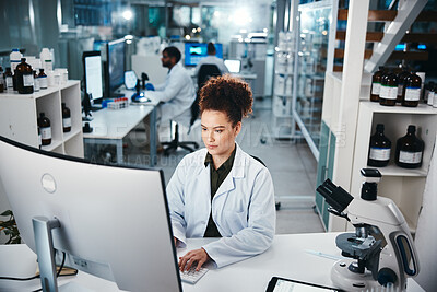 Buy stock photo Computer, report and science with woman in laboratory for development, innovation or research. Desktop, pharmaceuticals and study with serious scientist at work on medical breakthrough or discovery