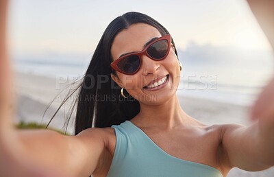 Buy stock photo Woman, beach and selfie from holiday, profile picture and summer break with travel and social media outdoor. Influencer, smile and sea with trip by ocean on vacation in Miami on weekend with web post