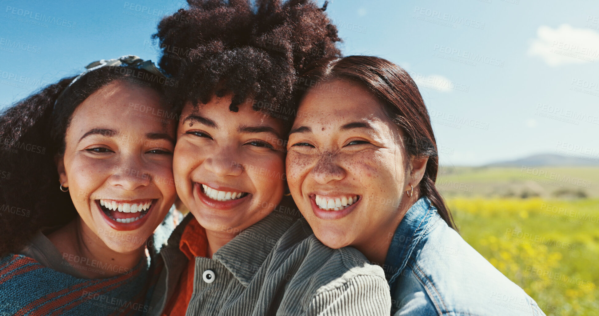 Buy stock photo Women, friends and portrait with outdoor field for summer adventure, flowers and smile in countryside. Girl group, park and bonding for holiday, social networking and travel for love and vacation