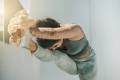 Buy stock photo Woman, urban and stretching legs for fitness training, outdoor performance and strong commitment. Focused female athlete warm up for sports workout, muscle mobility and flexible exercise of runner 
