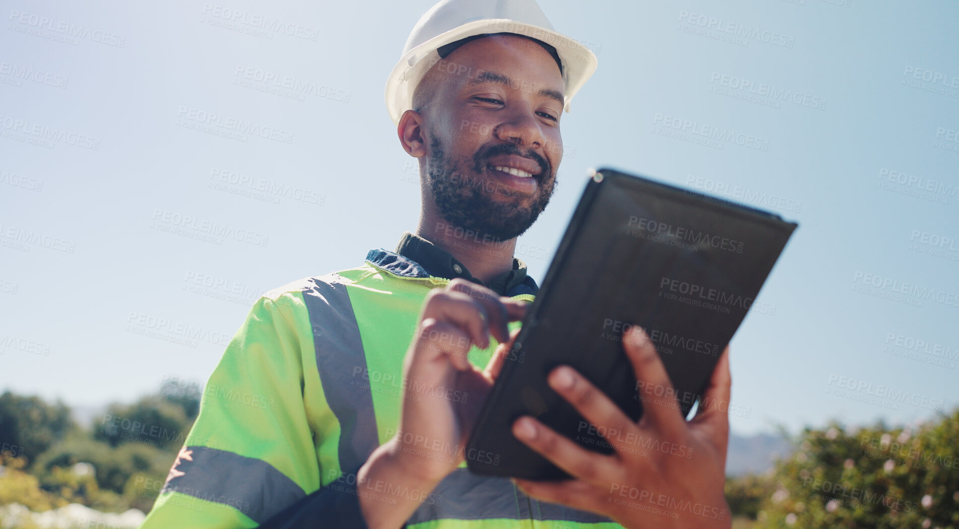 Buy stock photo Outdoor, business and black man with tablet for construction, project development and research. Smile, male person and architect with digital for maintenance, inspection and connection for scroll