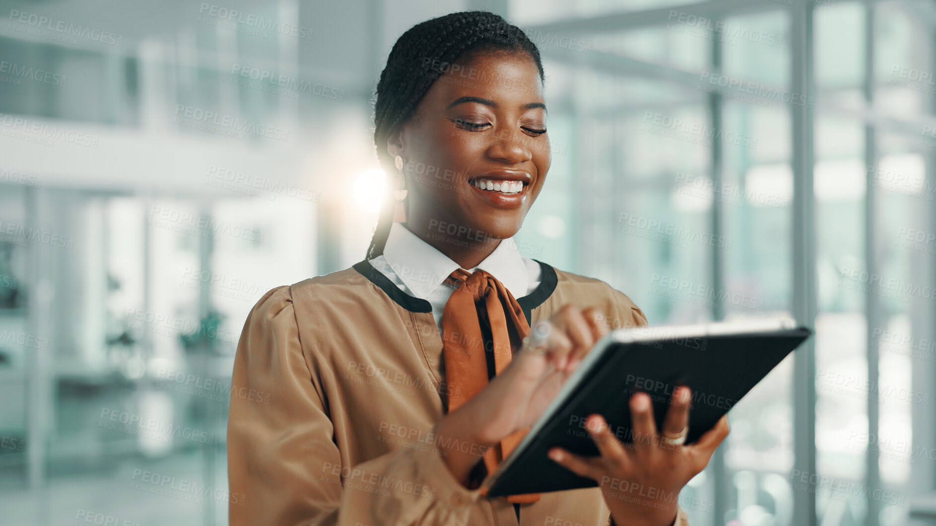Buy stock photo Business, tablet and happy black woman in office for editing fashion magazine, scroll or app. Technology, internet and worker research design trends, schedule or reading email in creative startup