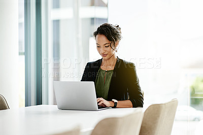 Buy stock photo Corporate, woman and lawyer on laptop in office of notary research, email feedback and website. Female attorney, online and communication for legal advice, court case information and schedule planner