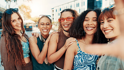 Buy stock photo Girl, selfie and smile with group in city, portrait or bonding with streetwear for fashion in summer. Gen z women, friends and happy with photography, memory or trendy style for social media in town