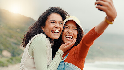 Buy stock photo Friends laughing, women and selfie at beach for vacation, holiday and happy memory on island. Smile, girls and take picture together at ocean for social media post, funny and travel on trip outdoor
