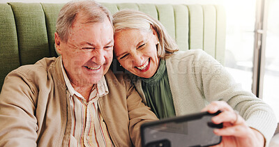 Buy stock photo Senior couple, excited or selfie in cafe with love, anniversary date or take picture for milestone. Elderly man, connection or wife in coffee shop for photography, happy moment or social media memory