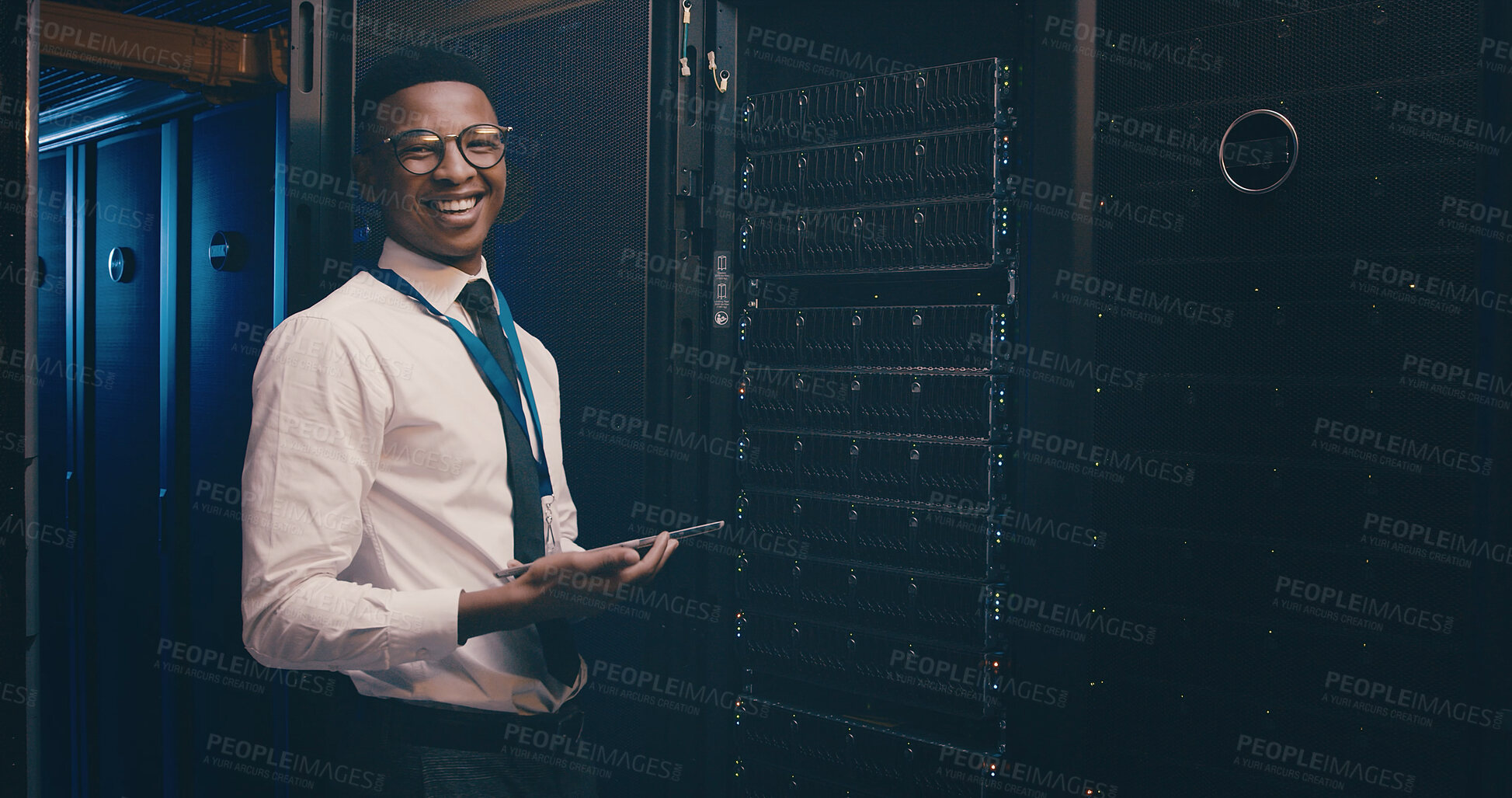 Buy stock photo Portrait, engineer and man with tablet, server room or happy for network engineering or programming. Data center, IT specialist and black person with smile for information technology and maintenance