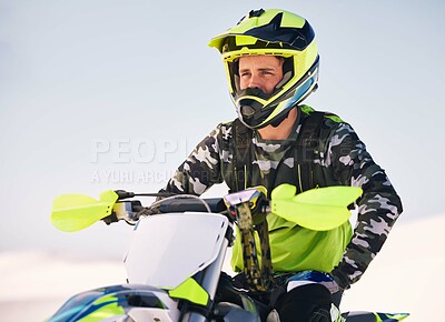 Buy stock photo Sports, desert and man on motorbike thinking about race training, workout and challenge on sand. Extreme transport, travel and cyclist with helmet on motorcycle for adventure, freedom and adrenaline