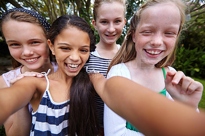 Buy stock photo Happy girl, portrait and kids with selfie in nature for bonding, outdoor fun or weekend together. Teenagers, smile or group of friends with picture for photography, capture moment or social media