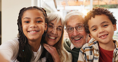 Buy stock photo Portrait, grandparent or child in home with selfie, digital memory or bonding on weekend break. Happy, POV and family in house with reunion, connection or social media post on summer vacation.