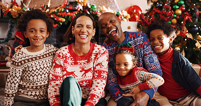 Buy stock photo Christmas, portrait and picture of family, home and bonding on December holiday, happy and together. Excited, man and woman with children on Xmas, celebration and photography for festive season