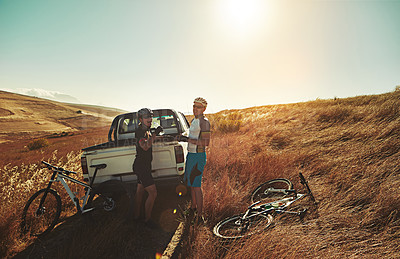 Buy stock photo Cycling, countryside and men with bicycle by car for fitness, exercise and training in nature. Sports, sunrise and people with bikes in truck for adventure, travel and active hobby on outdoor trail