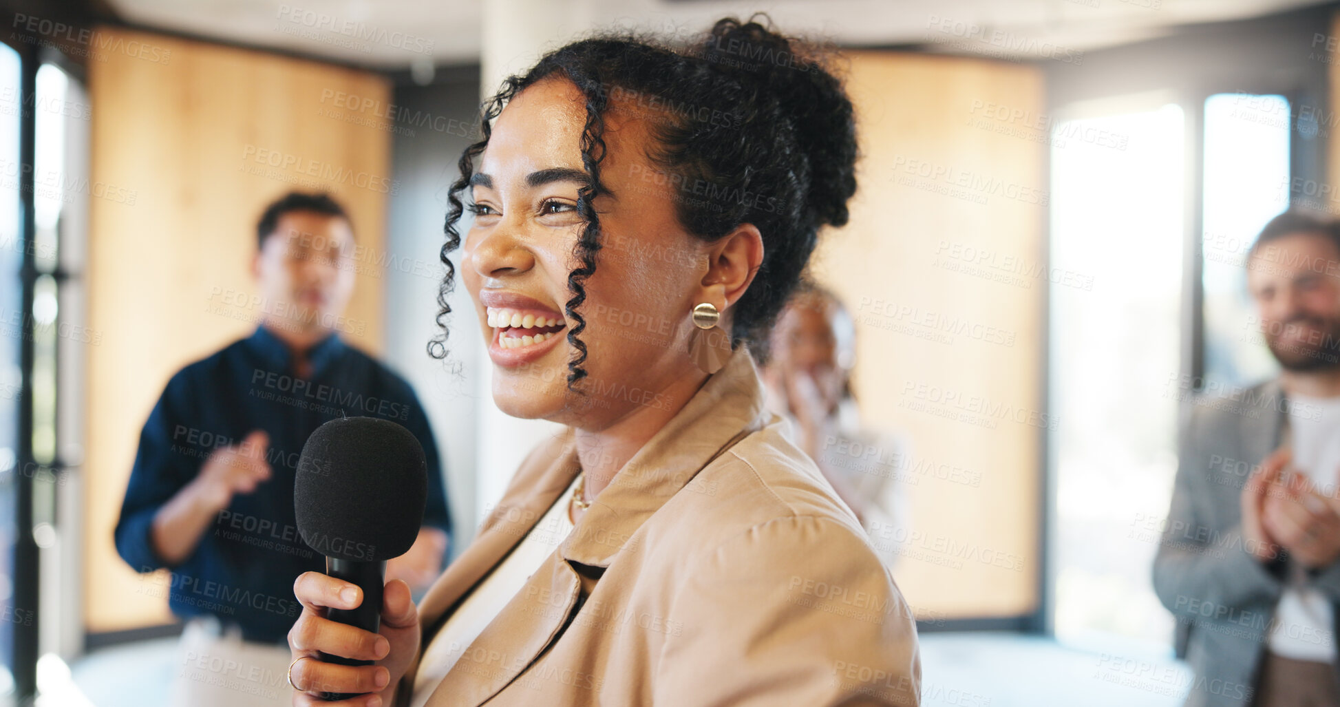 Buy stock photo Applause, workshop or woman in circle with mic, crowd motivation or appreciation for presenter. Speaker, group of people at seminar with tech, support or thank you clap for collaboration session.