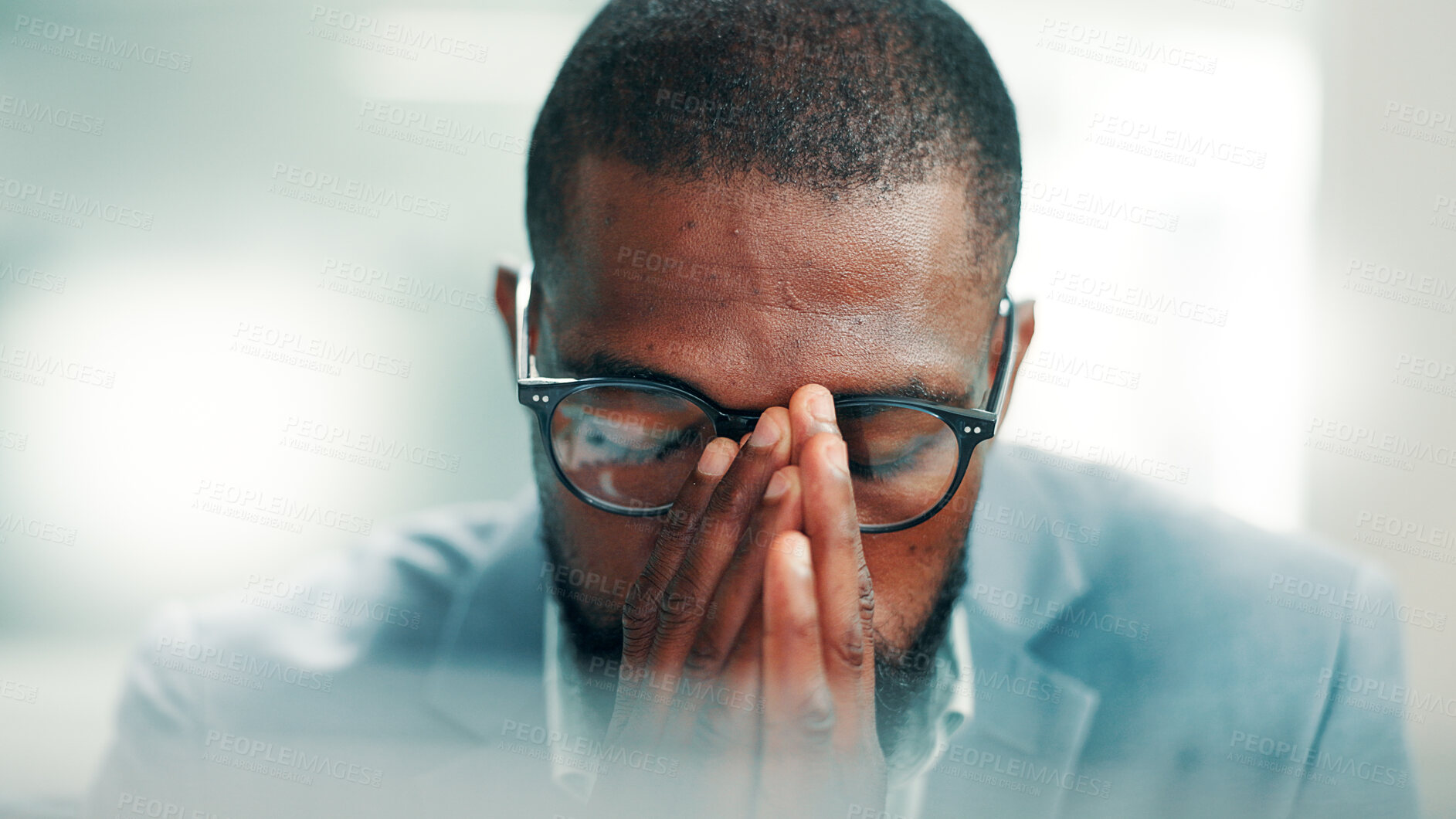 Buy stock photo Investor, headache and black man in office, computer for investment error or email for fraud alert. African person, migraine or financial advisor in workplace, pain or stress for trading deal failure