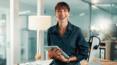 Buy stock photo Portrait, advisor or woman in agency with tablet, pride or ambition in accounting services. Happy, confidence or mature finance consultant with technology, about us or experience in risk management.