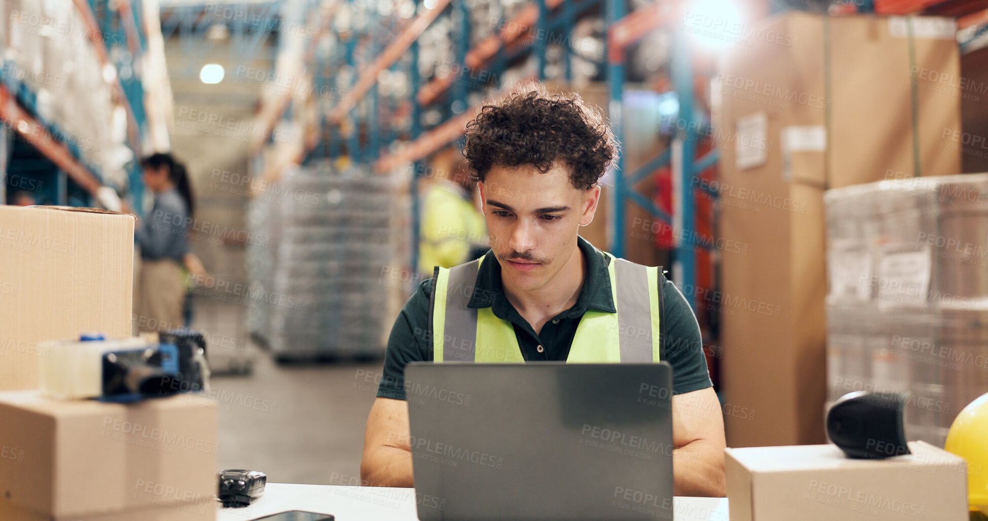 Buy stock photo Logistics, man and reading laptop in warehouse for order tracking, shipping status or distribution. Supply chain staff, person and tech for stock control, delivery schedule and inventory management