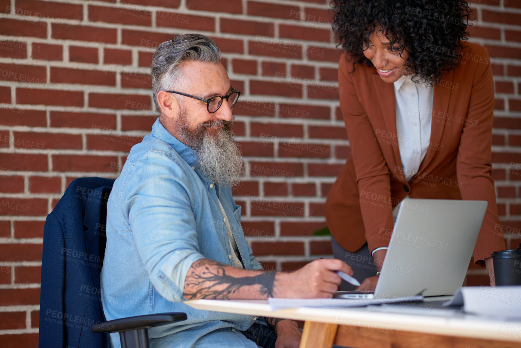 Buy stock photo Review, manager or people in office with laptop, trend research or feedback on marketing pitch. Advice, director or creative assistant with tech, advertisement insight or proposal for brand campaign.