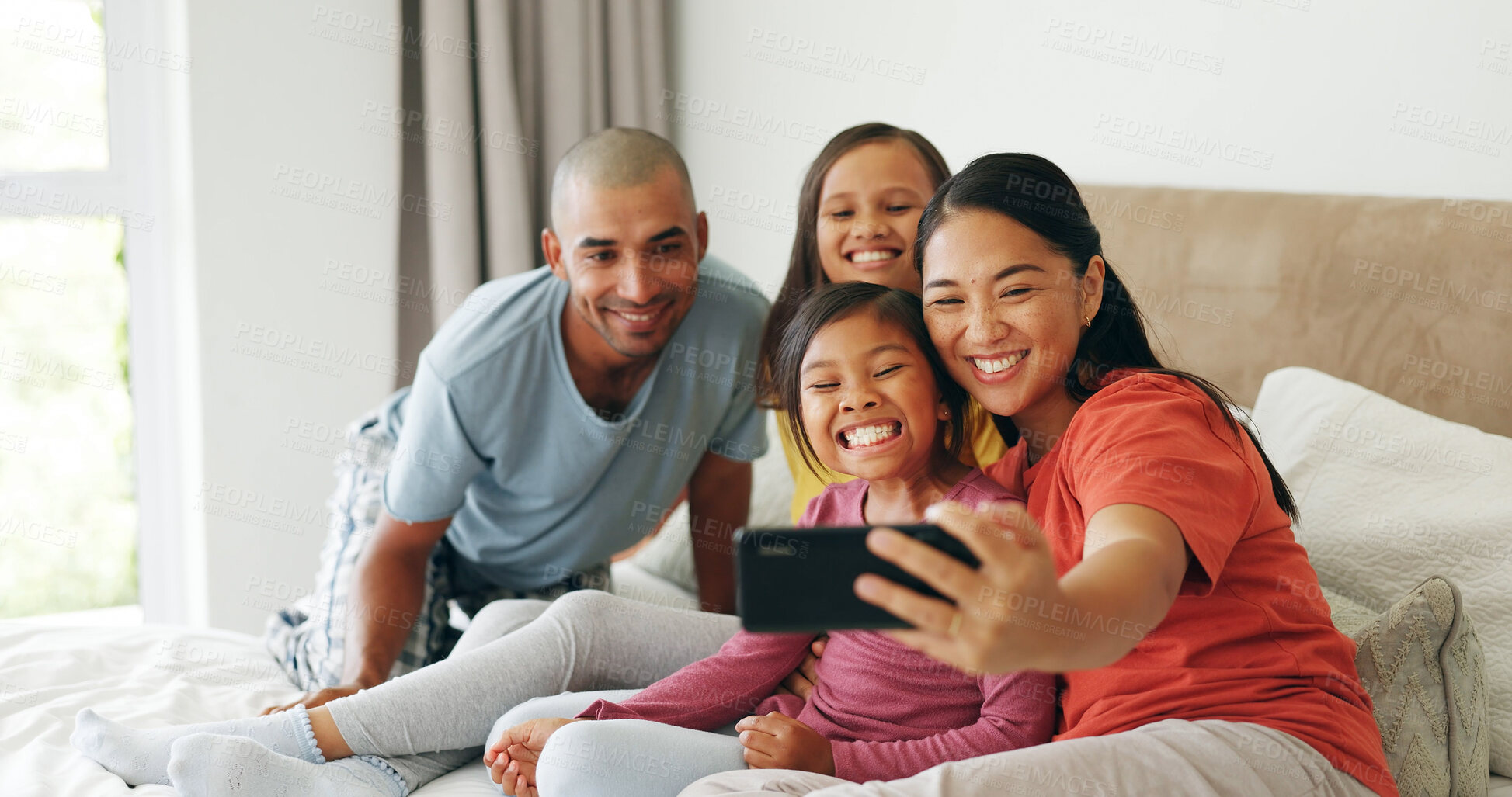 Buy stock photo Selfie, parents and girls in bedroom, smile and bonding together with profile picture. Happy family, mother and father in home, daughters and capture moment with care, memory for love and excited