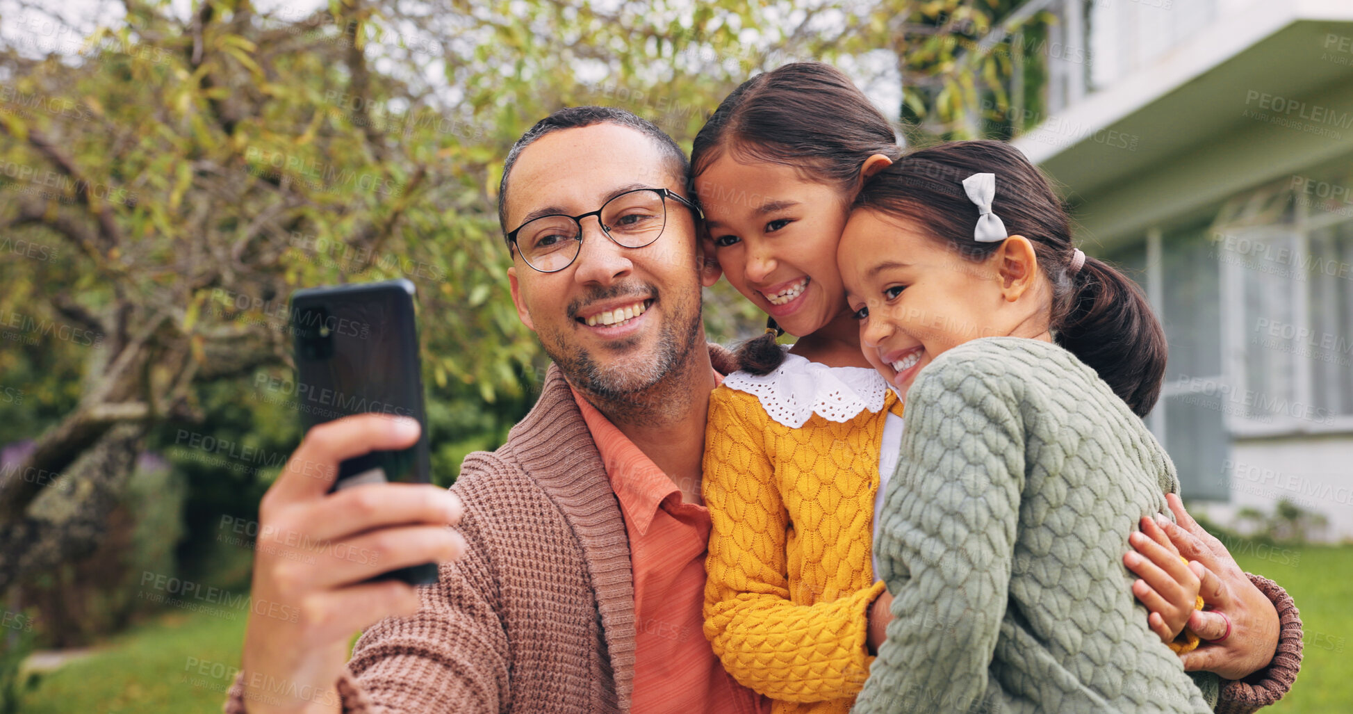 Buy stock photo Happy, selfie and dad with children in backyard for social media, memory and bonding in garden. Family, smile and photo of father with girls for profile picture, love and connection for relationship