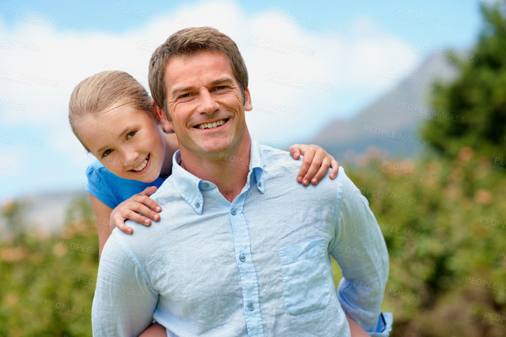 Buy stock photo Portrait, father and piggyback with child outdoor for travel, pretend play and holiday adventure. Smile, man and carrying daughter for support, playful games and family affection on vacation getaway