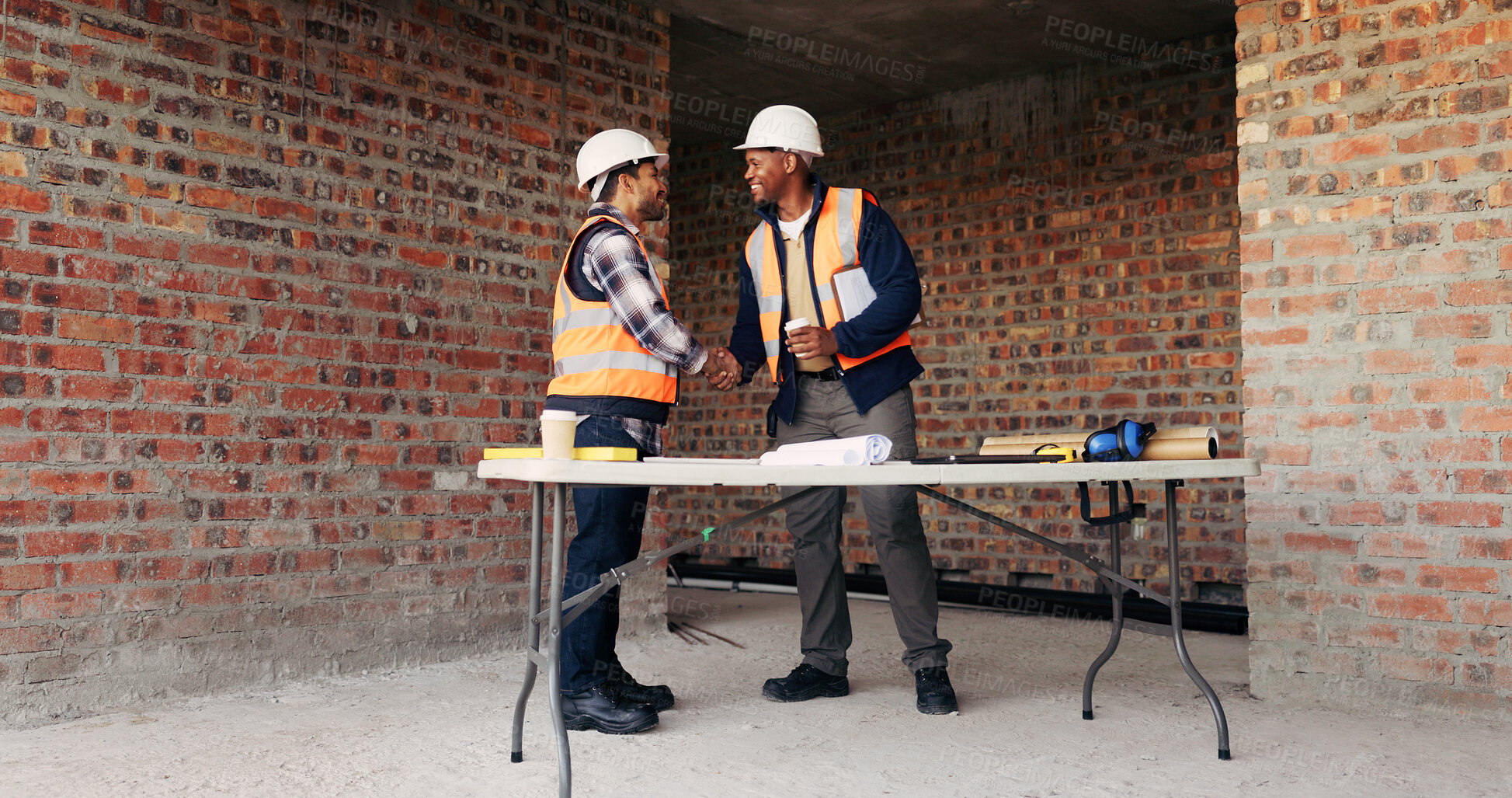 Buy stock photo Shaking hands, men and construction workers on site with partnership, agreement or deal on building. Infrastructure, collaboration and male civil engineers with handshake for maintenance contract.
