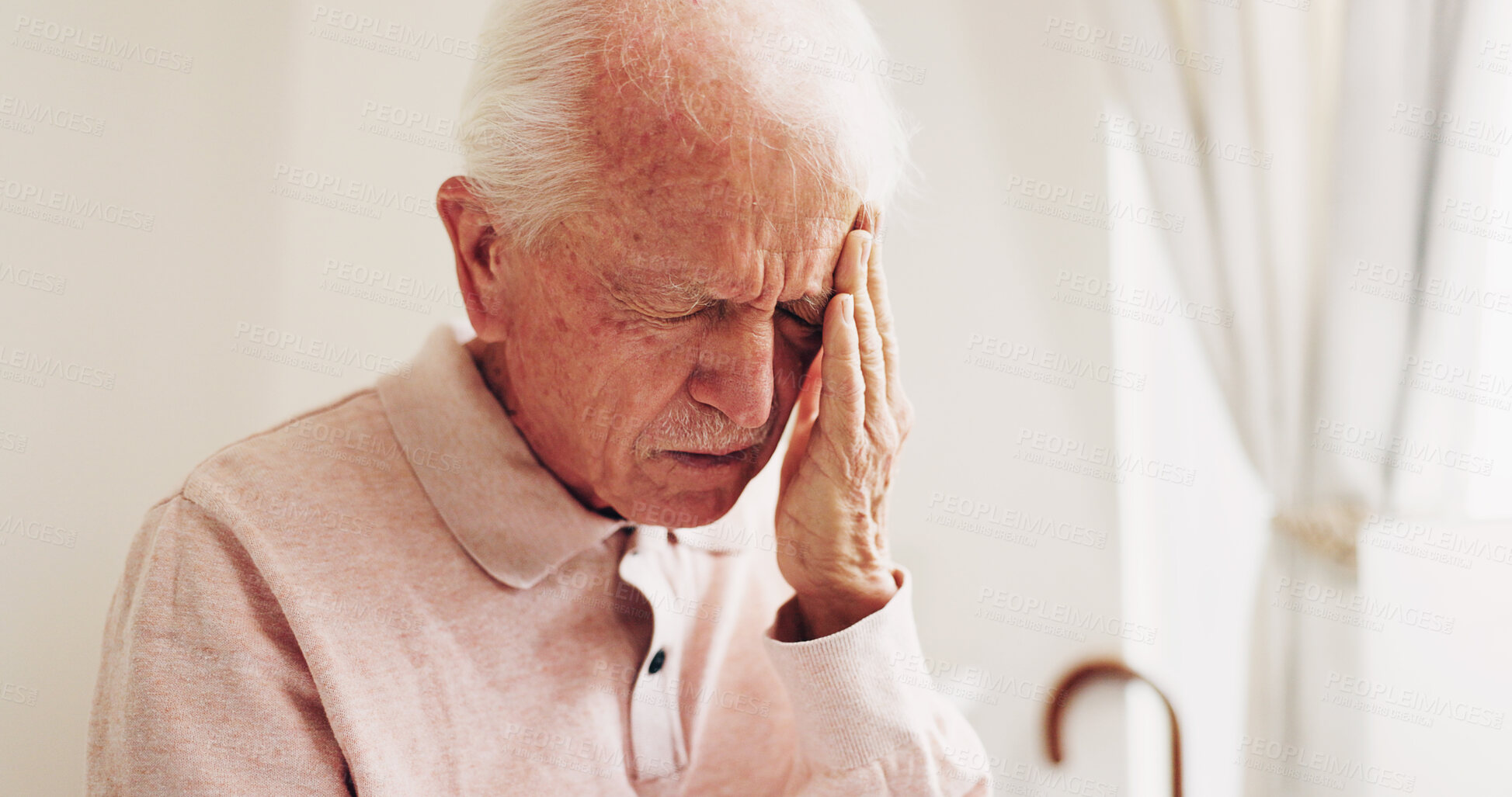 Buy stock photo Senior, man or headache with stress in home for alzheimers, discomfort or memory loss. Elderly, male person or sore head with pain, strain or pressure for vertigo, dementia or mental health in house