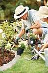 Putting their green thumbs to work