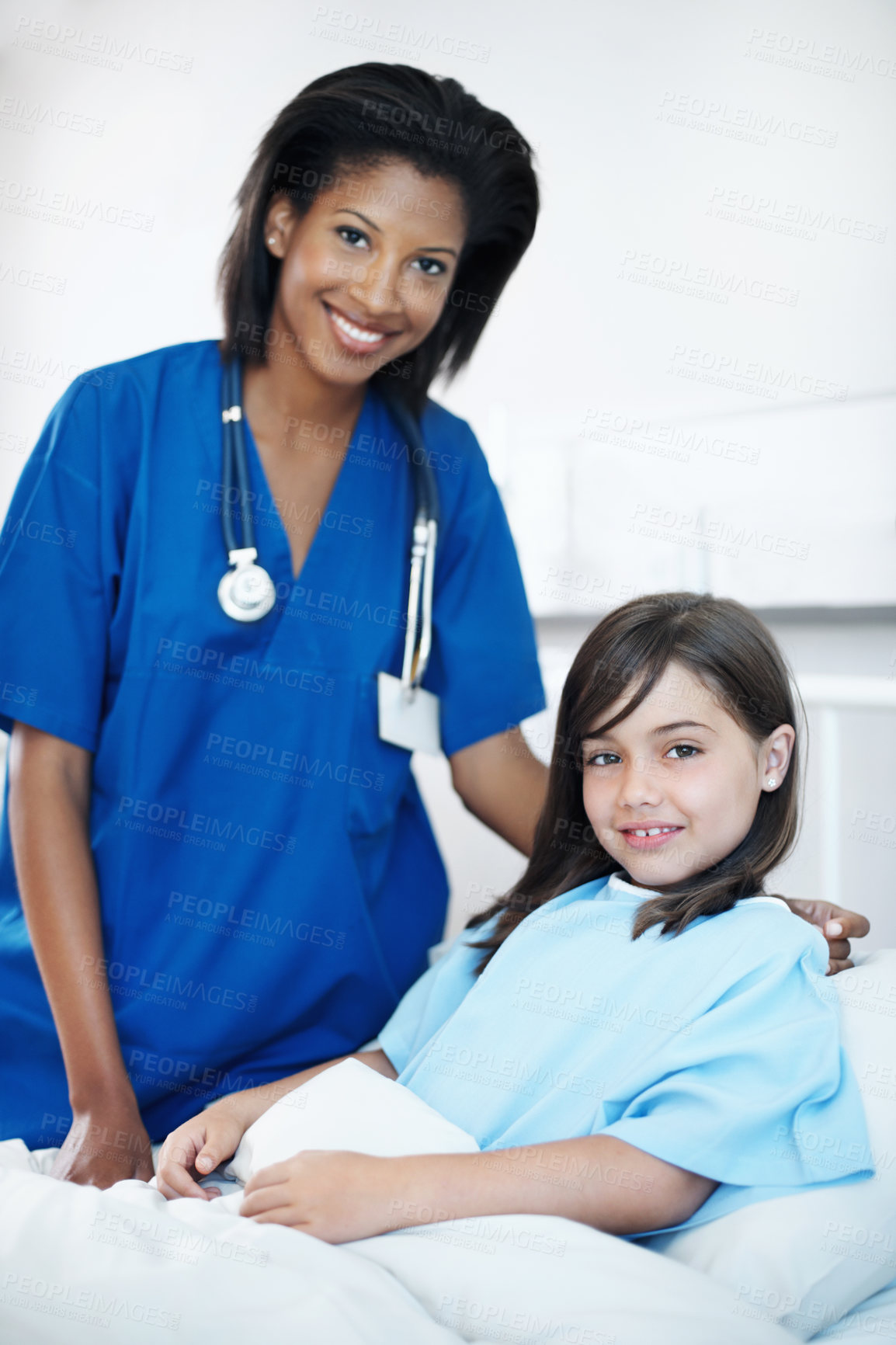 Buy stock photo Health, nurse and child with portrait in hospital bed for medical service, healing support or happy. Healthcare, professional and kid patient in ward for pediatric care, recovery and wellness check