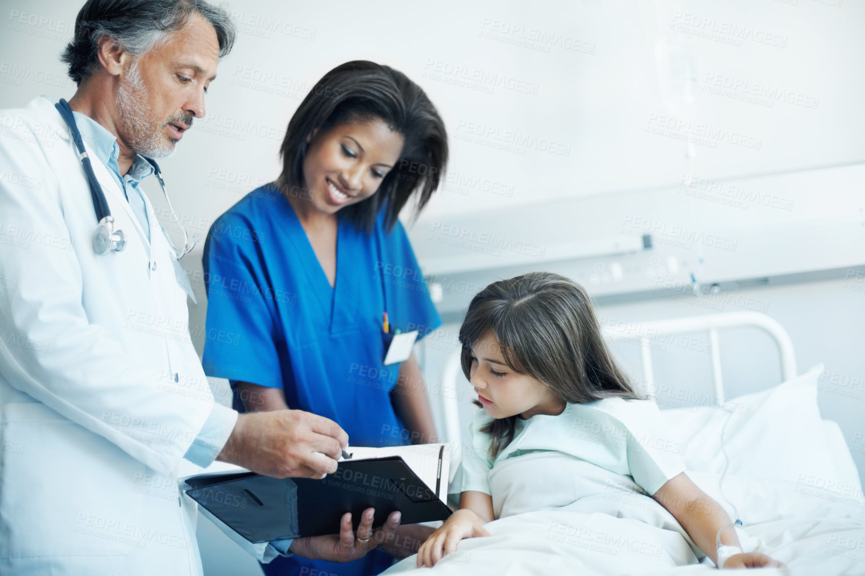 Buy stock photo Hospital bed, doctor and consultation with child, checklist and report for medical recovery. Clipboard, pediatrician or nurse with girl in clinic for healthcare, healing assessment or patient results