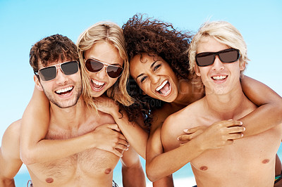 Buy stock photo Piggyback, sunglasses and portrait of people at beach for travel vacation, bonding and adventure. Holiday, support and tropical getaway with couple of friends outdoor for weekend break and tourism