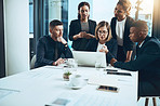 Gathered around to find the best solutions online