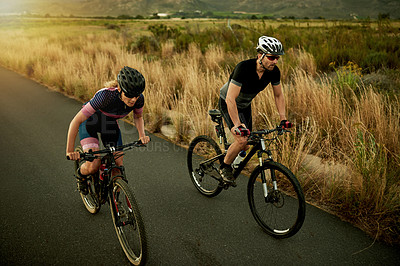 Buy stock photo Cycling, morning and couple with bicycle on mountain for sports hobby, training and outdoor exercise. Workout, fitness and man with woman on bike for adventure, journey and wellness in countryside