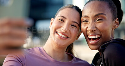 Buy stock photo Fitness, friends and women with selfie, outdoor and laugh together after physical activity or memory. Happy people, profile picture and athlete on exercise break, photography and wellness in city