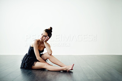 Buy stock photo Relax, dancer or woman thinking in studio for ballet practice, creative ballerina or training. Wall, white background or performer on floor with elegance or space for grace, body or routine ideas