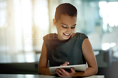 Buy stock photo Smile, tablet and woman in office for reading online campaign, project draft or funny meme. Notification, agency or happy social media analyst in startup for business blog, joke and post research