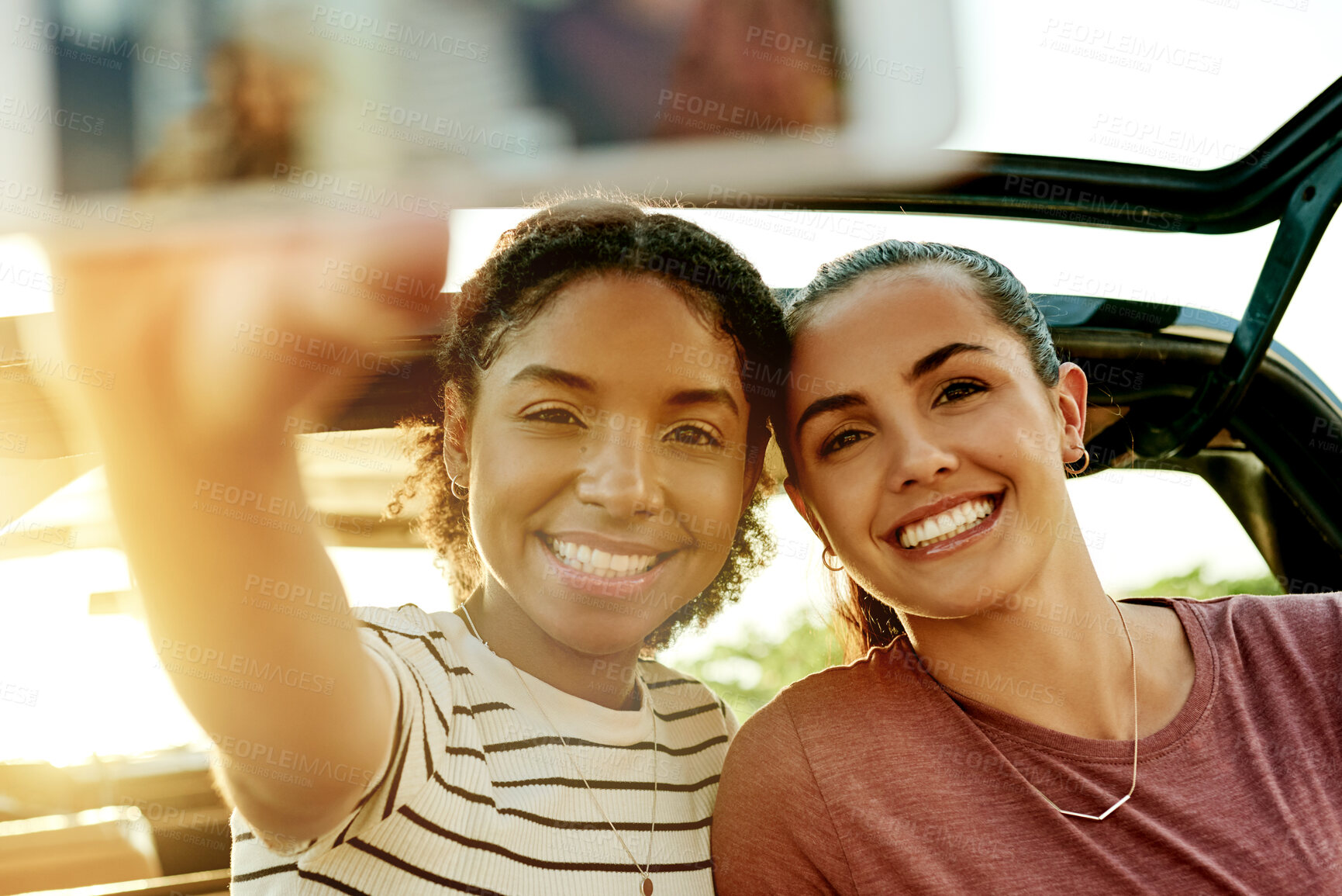Buy stock photo Happy women, friends and car with selfie for travel, road trip picture or photography together. Female people, smile and capture moment with vehicle for outdoor memory, social media post or journey
