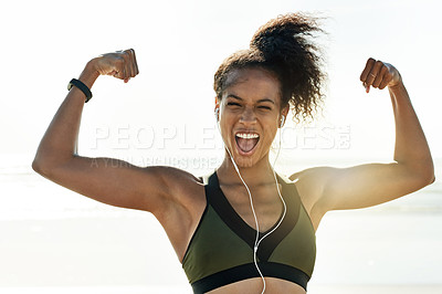 Buy stock photo Biceps, fitness and portrait with woman shouting on beach for achievement or celebration of goals. Arms, energy and flexing muscles with African athlete outdoor for exercise or training success